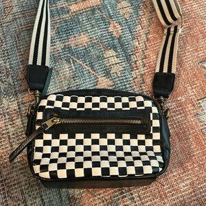 Crossbody bag